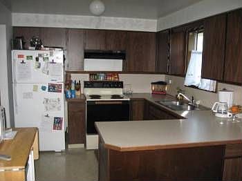 2nd image of 8206 E Grace