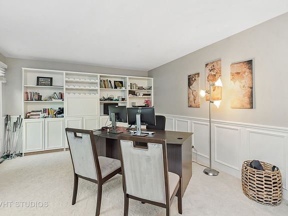 5th image of 1607 Hertel Ln