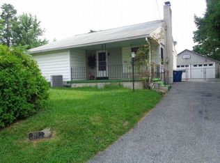 393 Sheely Ln, Mechanicsburg, PA 17050