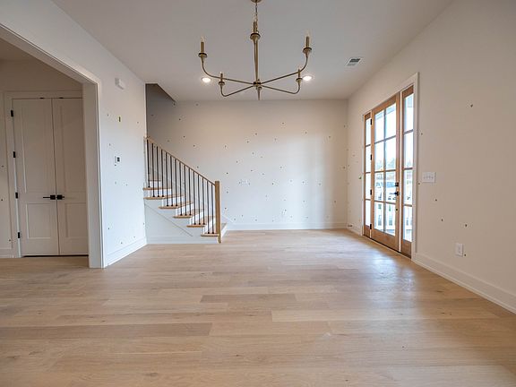4th image of 4068 Penfield Dr Unit C