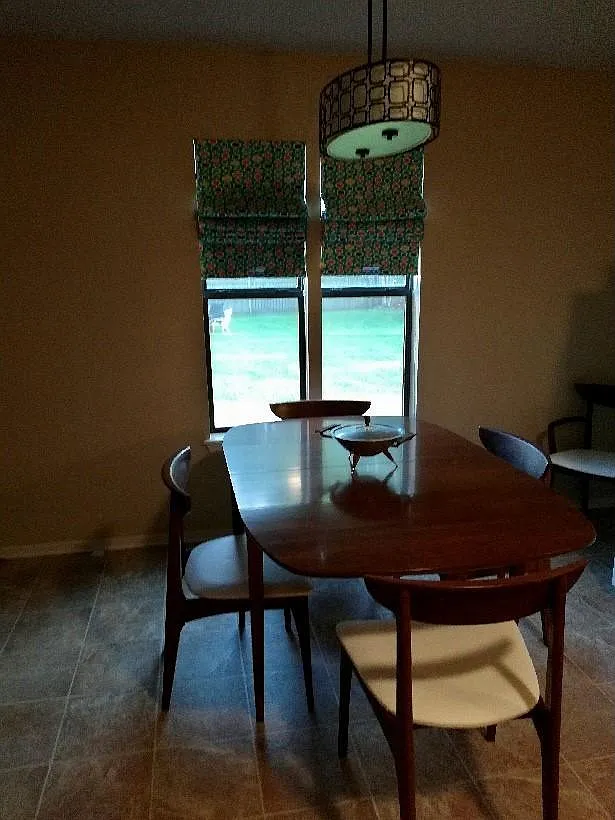 2 bed, 1200 sqft, $1,250 — Photo 2