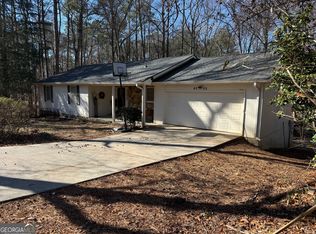 4055 Golfview Dr, Villa Rica, GA 30180