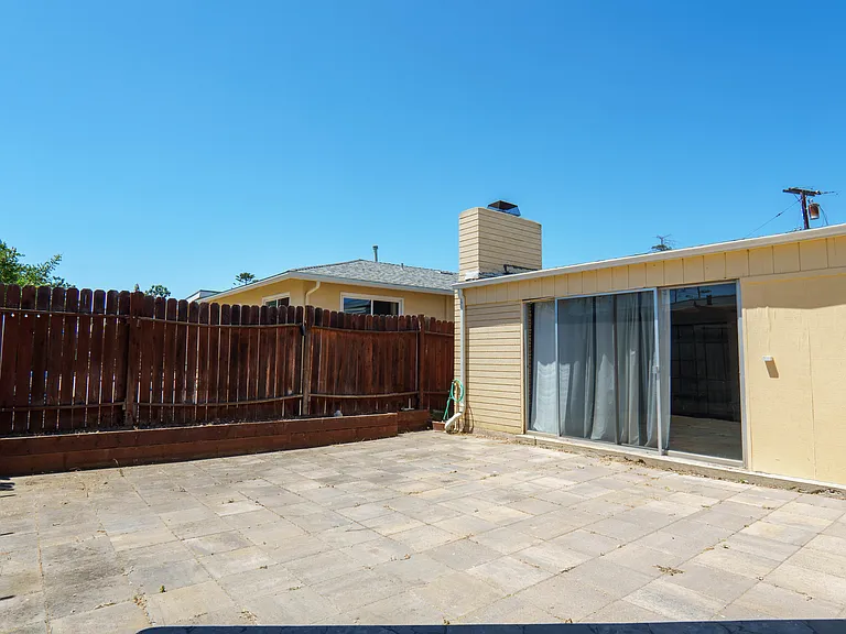 6331 Connie Dr — Photo 2