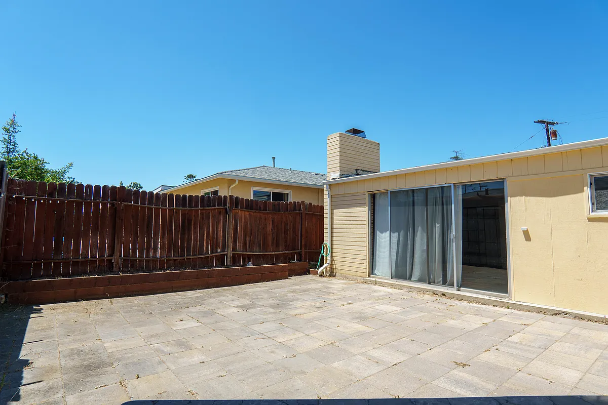 Building Photo - 6331 Connie Dr