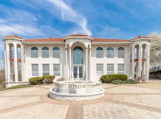 1462 Anderson Ave, Morgantown, WV 26505