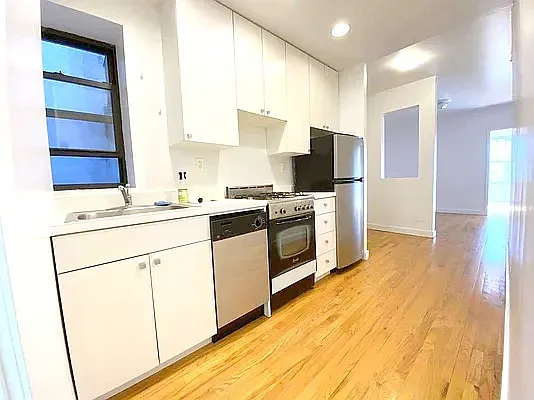 Rented by Manhattan Spaces | media 14