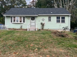 77 Fairfax St, West Haven, CT 06516