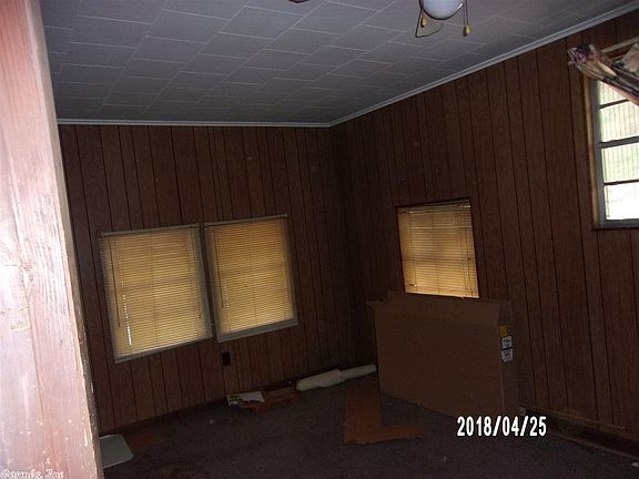 4th image of 713 W 29th Ave