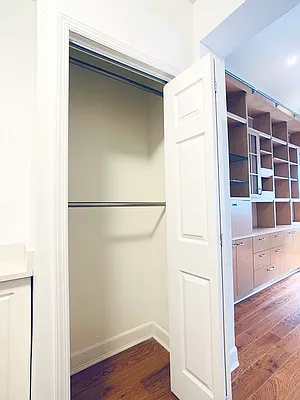 Rented by City Connections Realty | media 10