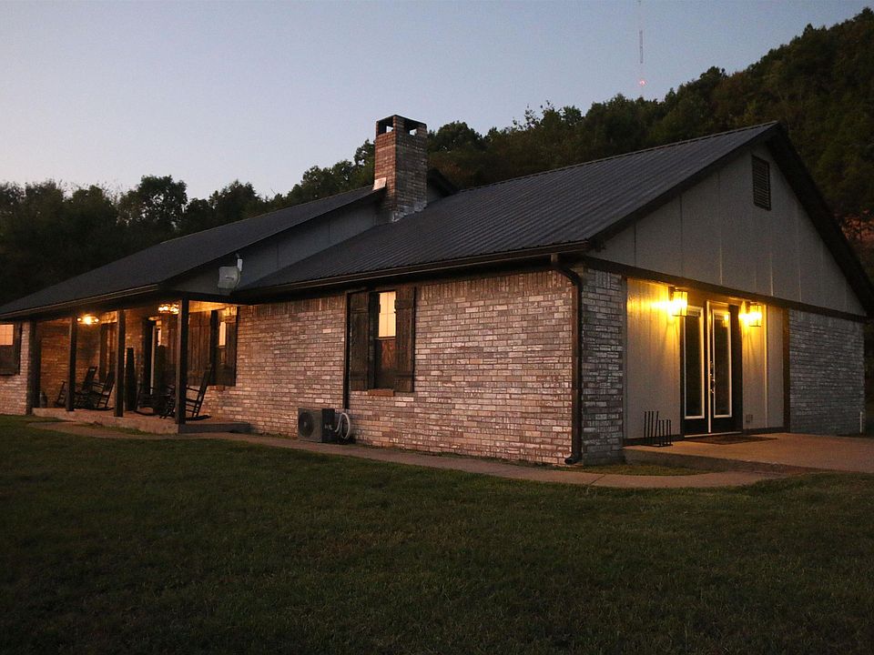1st image of 128 Polk Rd #42
