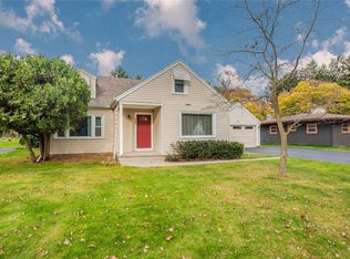 486 Manse Ln, Rochester, NY 14625