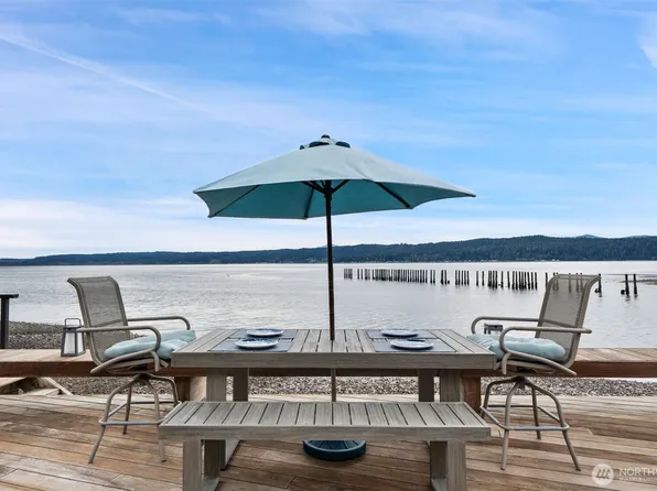 18651 NE North Shore Road, Tahuya, WA 98588