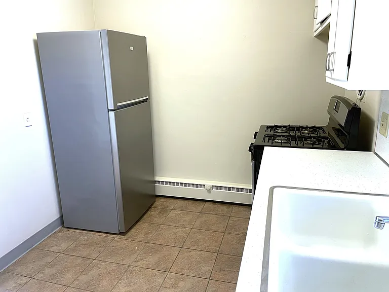 Dunlap Apartments — Photo 30
