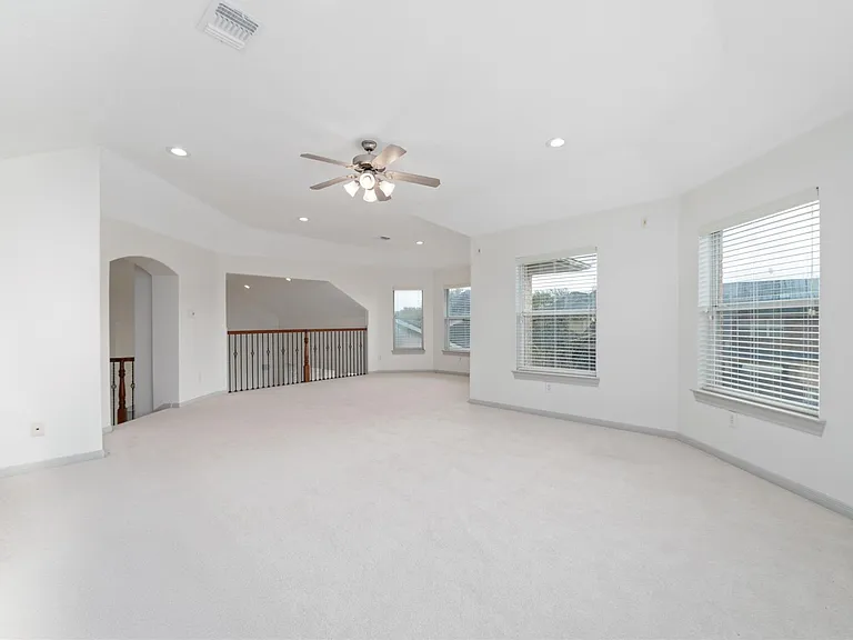 3505 Parkside Dr — Photo 19