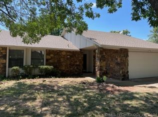 6730 S Quincy Ave, Tulsa, OK 74136