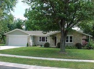 899 Summer Rd, Greenwood, IN 46143