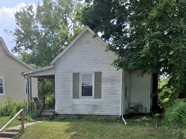 319 W 10th St, Muncie, IN 47302