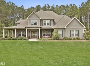 84 Magnolia Place Ln, Senoia, GA 30276