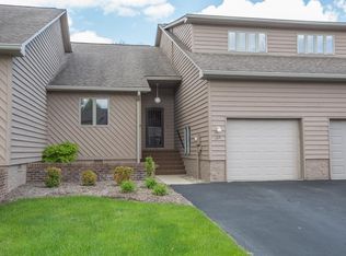 105 Pine Park Pl, Beckley, WV 25801