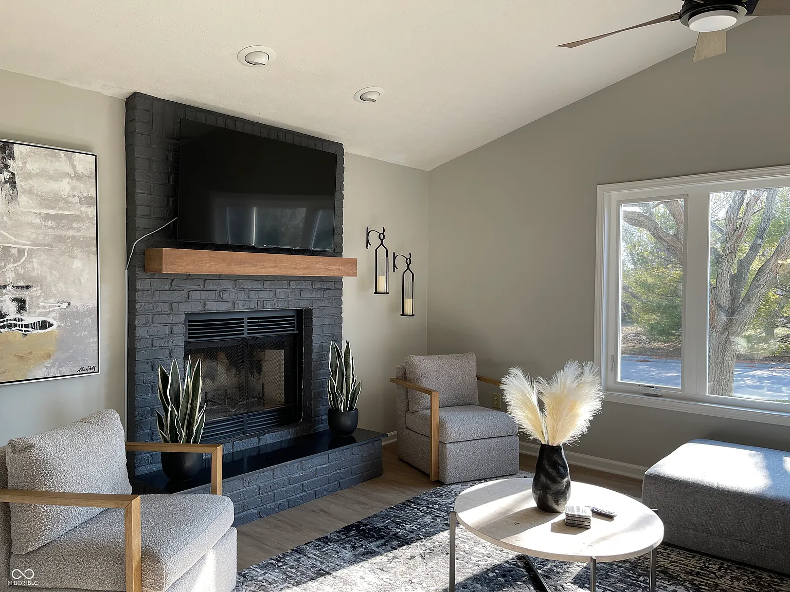 3 bed, 2.5 bath, 2776 sqft, $2,500 — Photo 4
