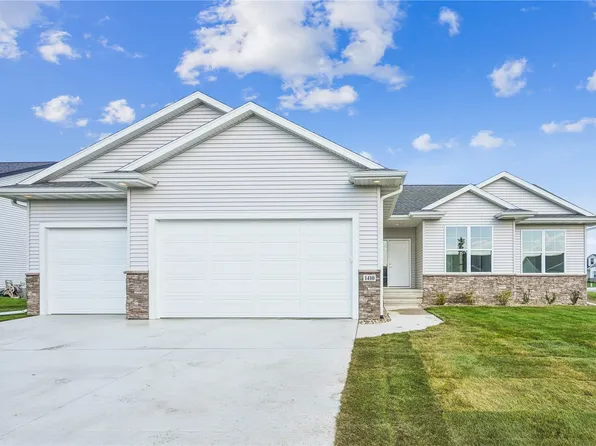 1410 Echo Ridge Ln, Marion, IA 52302