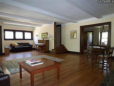4th image of 3015 Lincoln Blvd