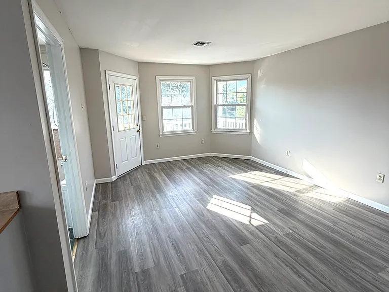 112 Tennyson Ave — Photo 21