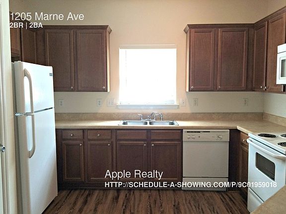 3rd image of 1205 Marne Ave