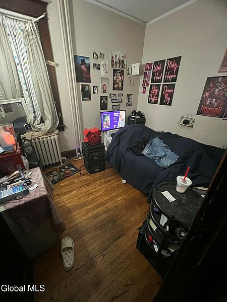 3rd image of 563 Morris Street