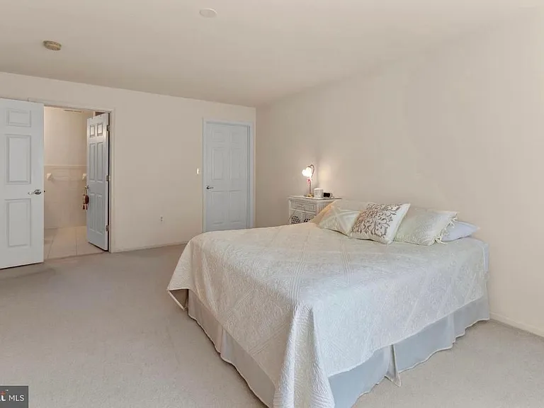 13675 Philmont Ave #40 — Photo 10