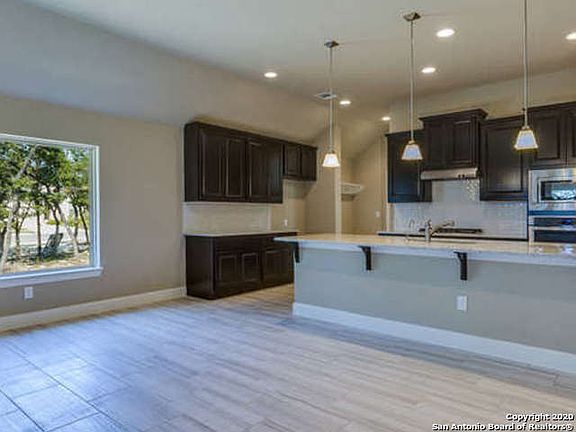 4th image of 133 Escalera Cir