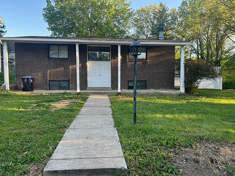 10474 Garibaldi Pl — Photo 10