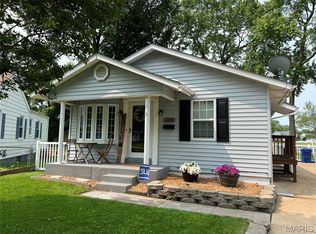 288 Elmdale Ct, Florissant, MO 63031