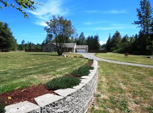 15800 Lawrence Lake Rd SE, Yelm, WA 98597