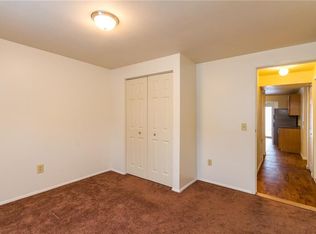25542 James St, Calcium, NY 13616