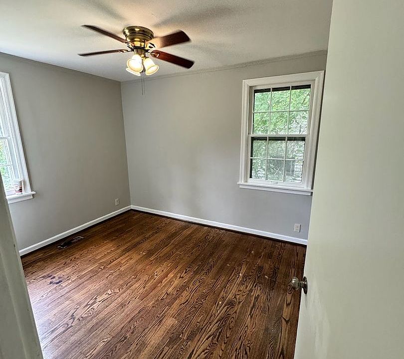 2nd image of 2023 25th Ave N