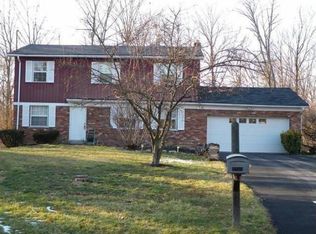 7752 Cedarville Ct, Cincinnati, OH 45255
