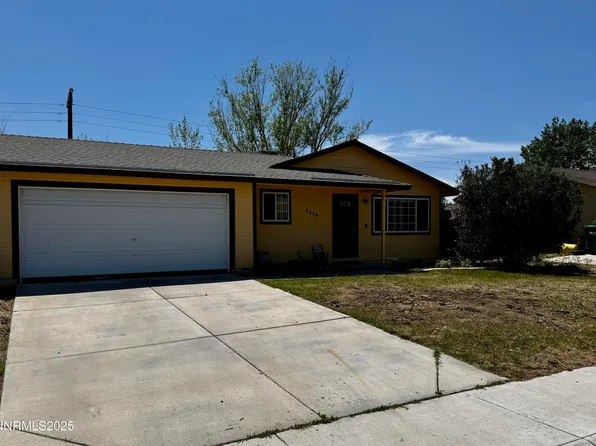 2029 Lonnie Ln, Dayton, NV 89403