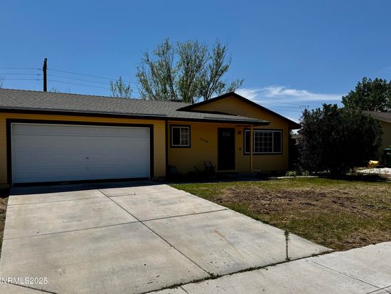 2029 Lonnie Ln, Dayton, NV 89403