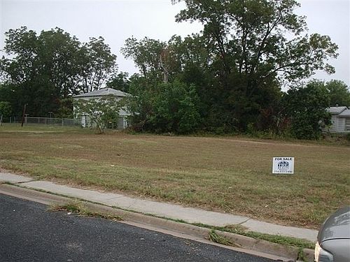 1st image of 1600 N 8th St