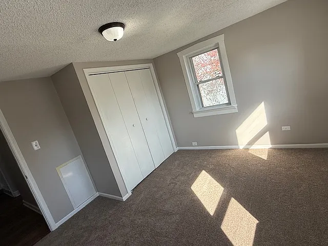 323 Main St — Photo 8