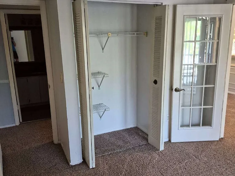 6018 Laketree Ln #B — Photo 17