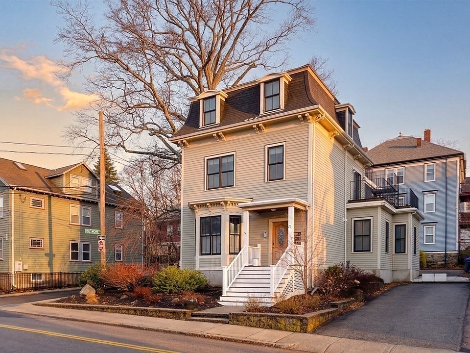 1st image of 291 Lamartine St #2
