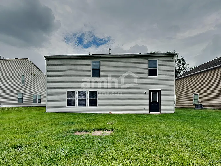 3126 Hurst St — Photo 24