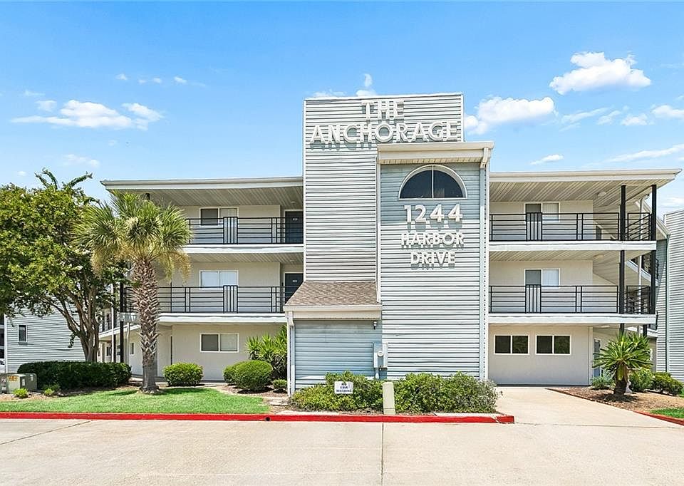 1st image of 1244 Harbor Dr Unit 314