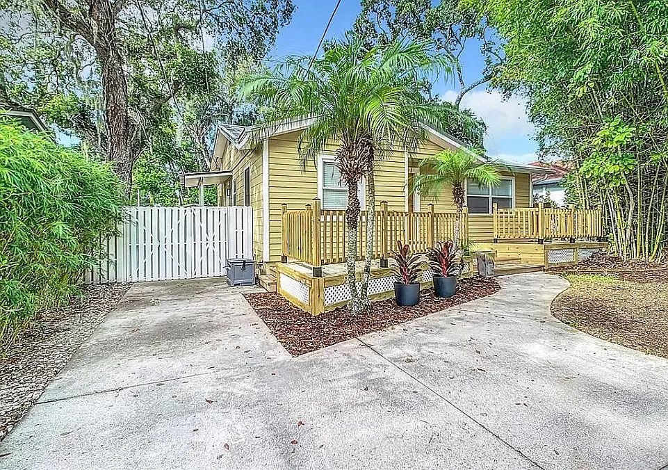 2 bed, 1100 sqft, $2,650 — Photo 3