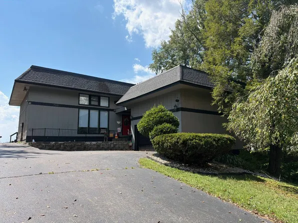 7548 Canterbury Rd, Portsmouth, OH 45662