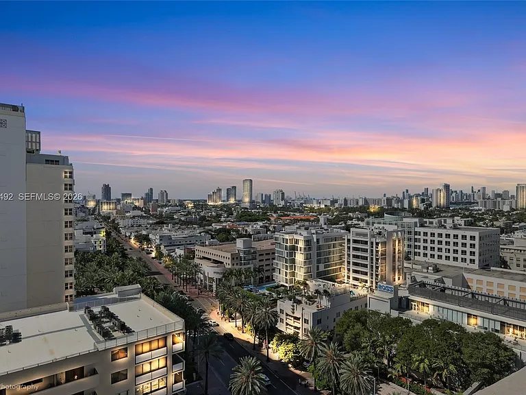 100 Lincoln Rd #Penthouse 12 — Photo 1