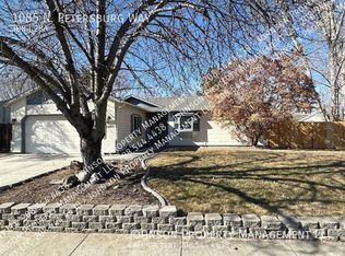 1085 N Petersburg Way, Meridian, ID 83642