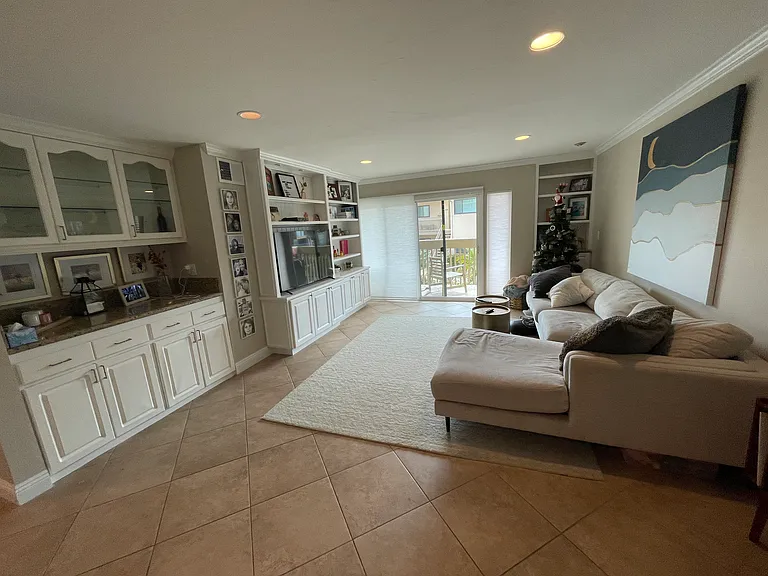 429 S Sierra Ave S #150 — Photo 2